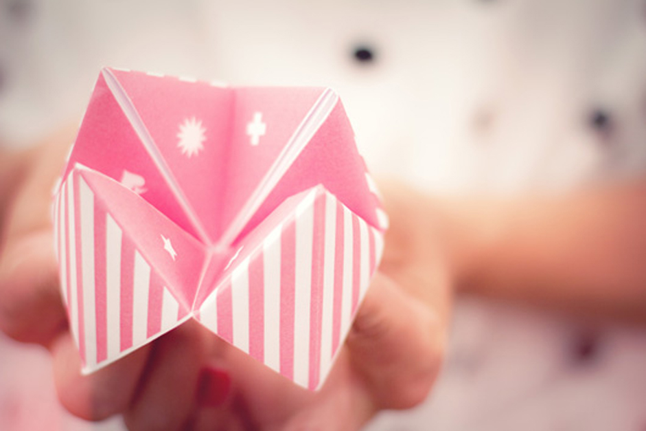Paper fortune tellers