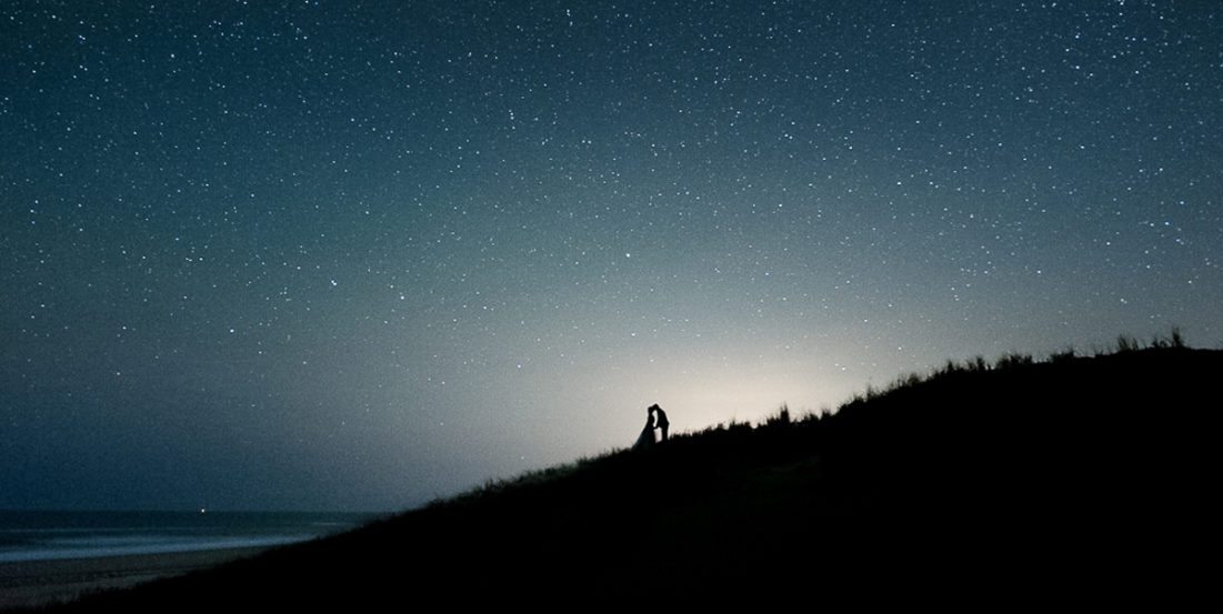 L’amour brille sous les étoiles