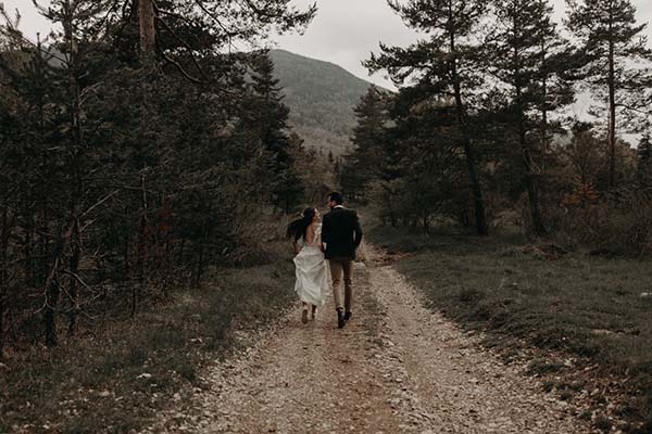 mariage-romantique-intimiste-pleine-nature