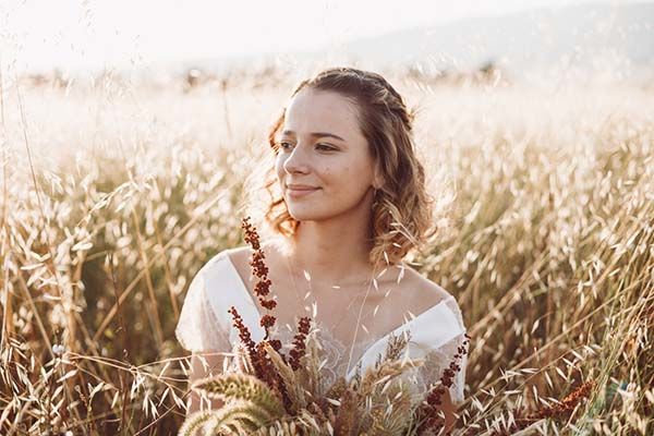 shooting mariage champs blé