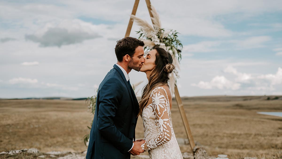 (Français) Un mariage intime et sauvage en Lozère