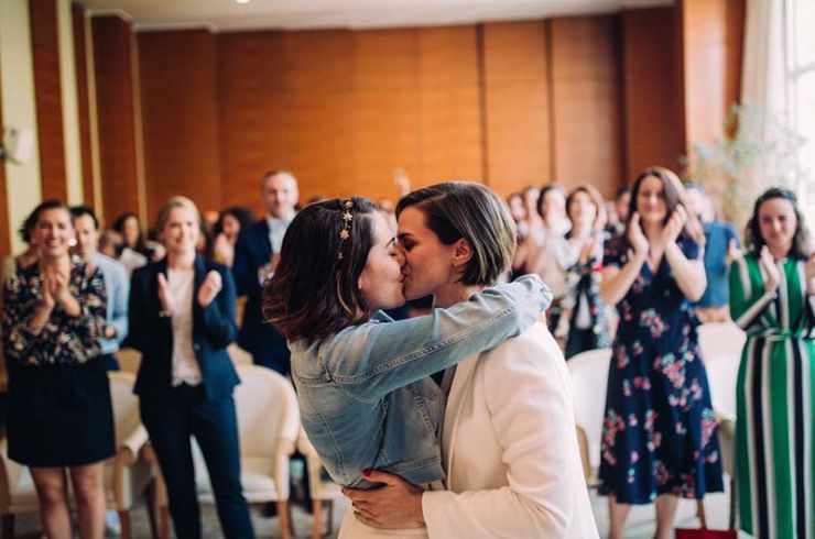 (Français) Céline & Laura