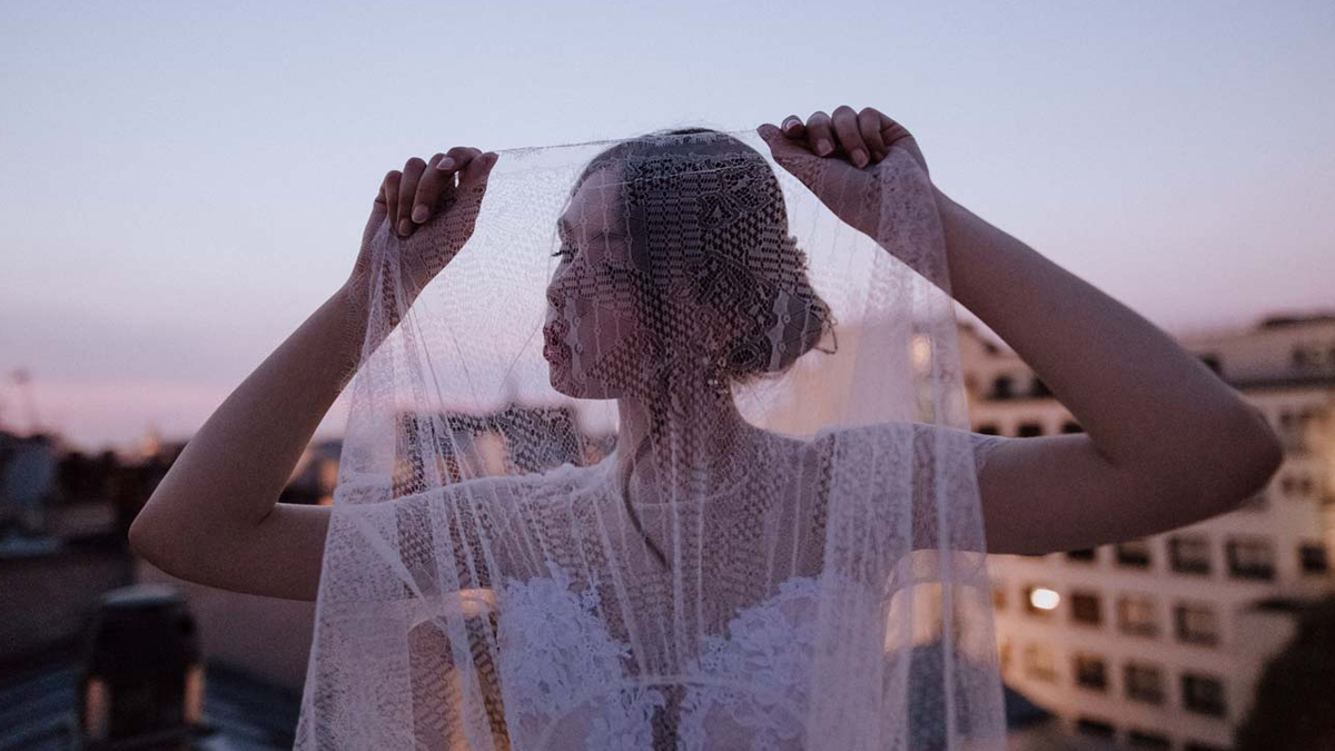 (Français) Adélie Métayer, des robes de mariée sensuelles et tendances