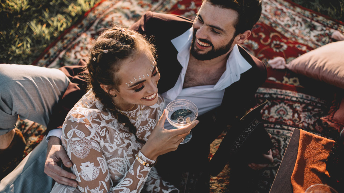 Idées pour un mariage bohème et coloré digne de Coachella