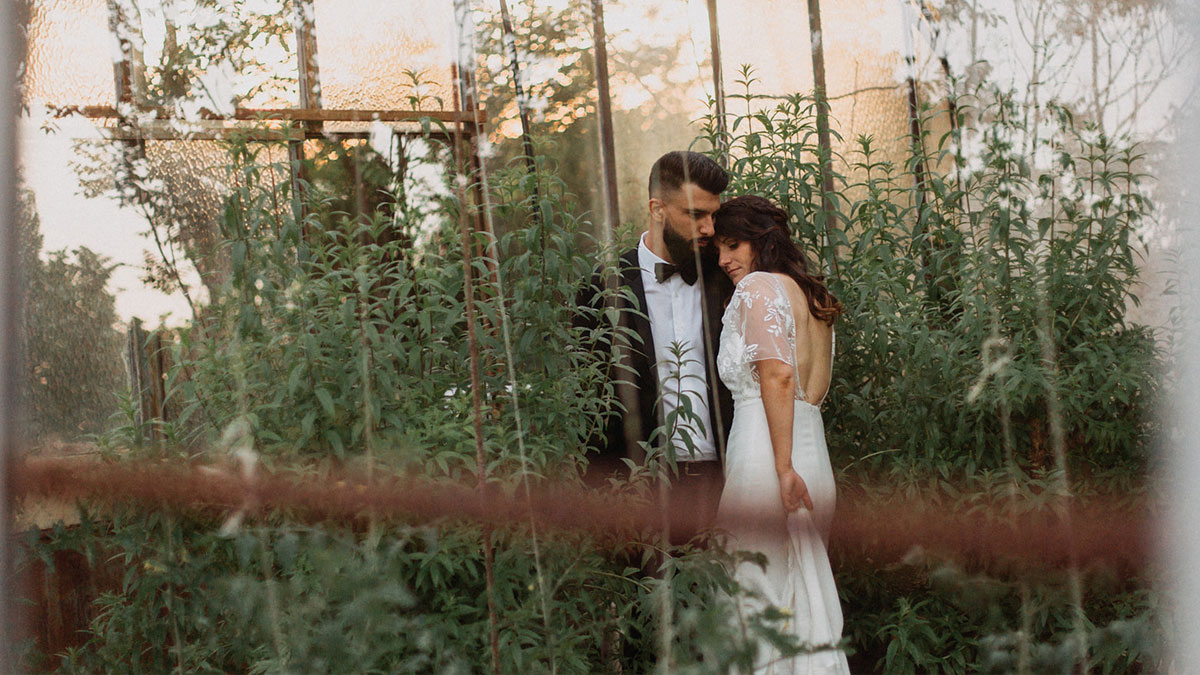 Claire et William, un mariage bohème et romantique en Haute-Provence