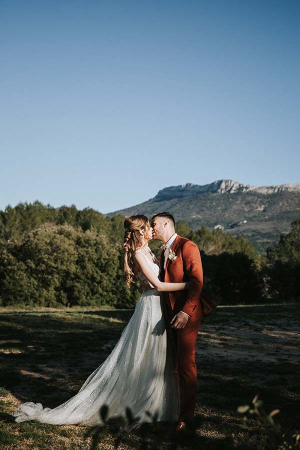 idees-mariage-fun-tendance-colore-provence