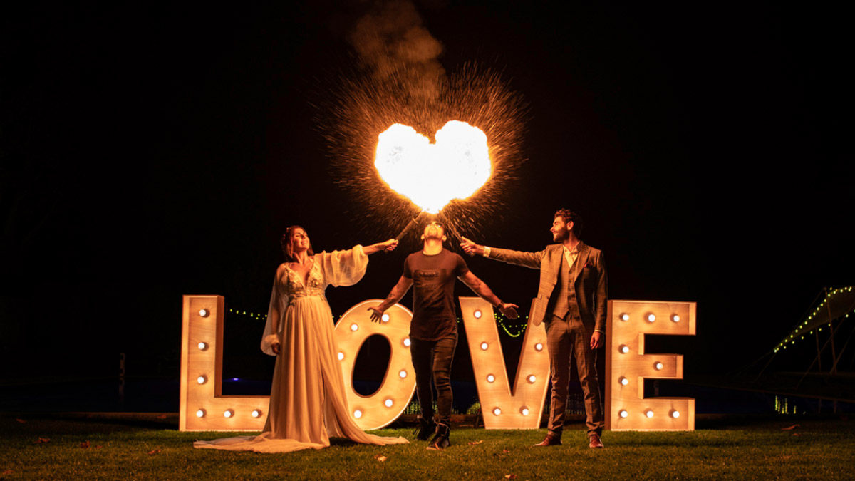 Inspirations pour un mariage automnal, élégant & festif dans le Lubéron