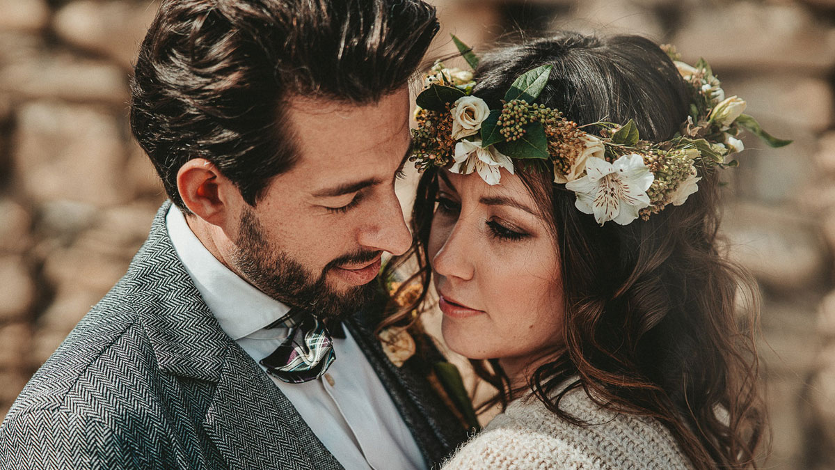 Inspirations pour un mariage hivernal et intimiste au cœur des Alpes