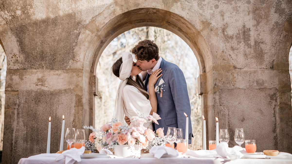 (Français) Inspirations pour un mariage intimiste et coloré en Moselle