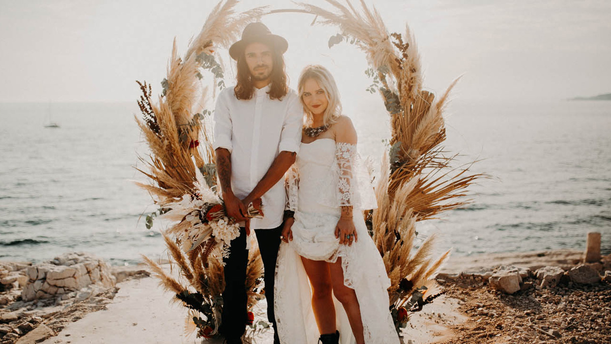 Inspirations pour un mariage bohème rock dans les Calanques