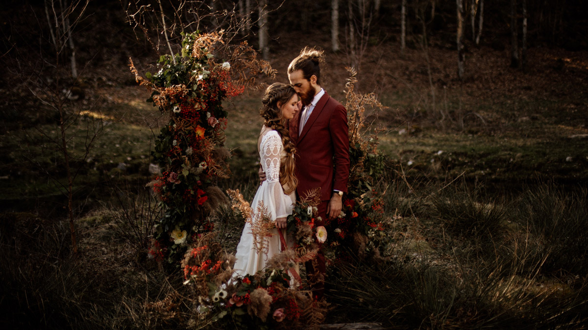 Inspirations pour un mariage hivernal, folk en forêt