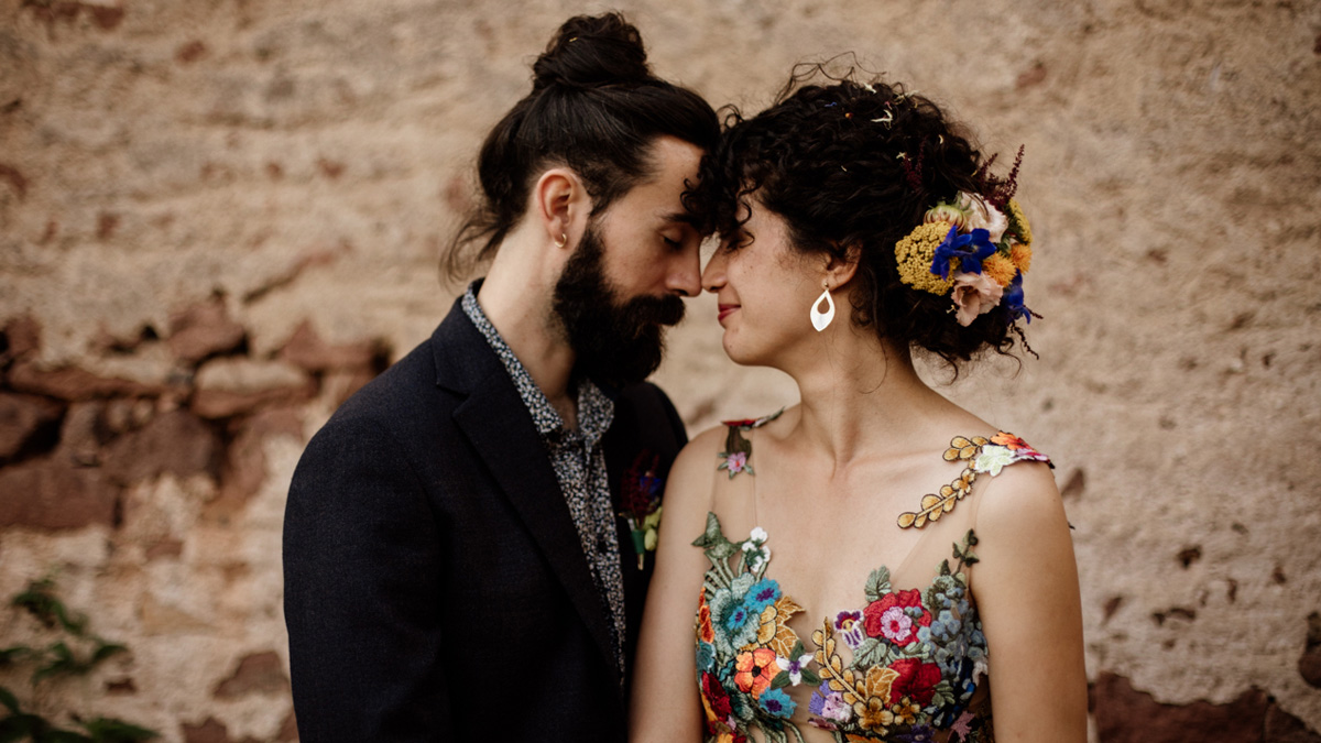 Clélia & Thomas, un mariage coloré, cool et champêtre dans les Vosges