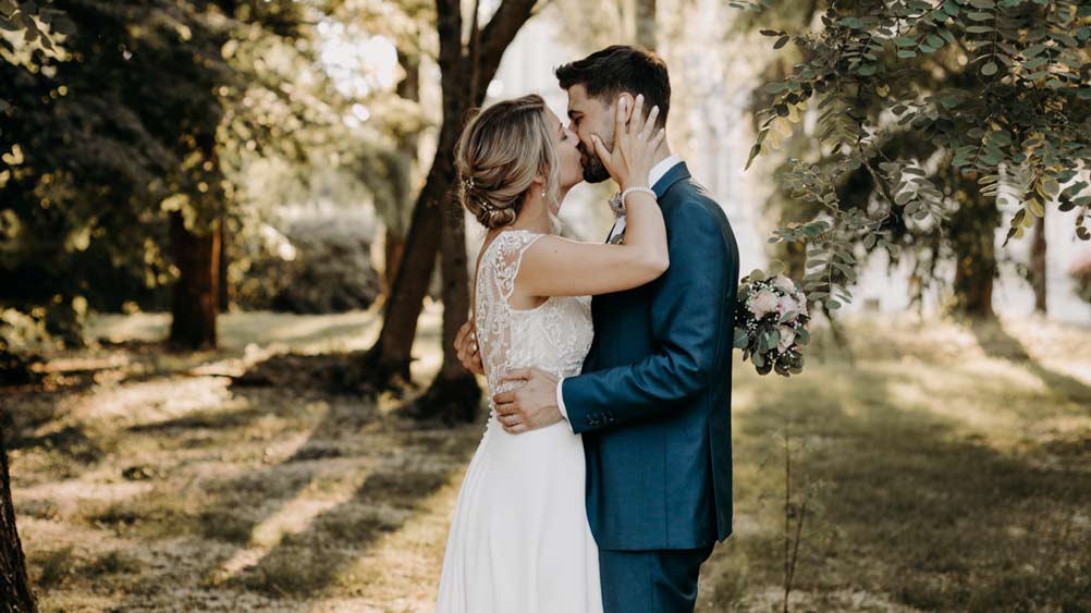 Justine et Rémy, un mariage romantique en Bourgogne