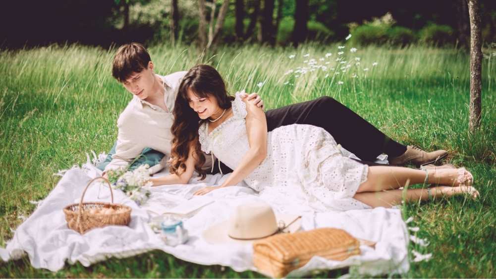 Echappée belle au Château de La Gruerie pour un pique-nique de fiançailles